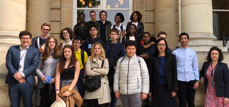 Visite de la classe de 3ème de la Cité Scolaire Maurice Ravel à l’Assemblée nationale