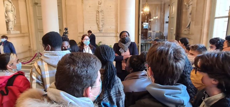 Visite de l’Assemblée Nationale par l’association La Camilienne et le Collège Germaine Tillon paris 12