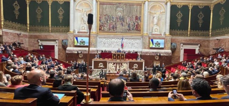 Discours du Président Ukrainien Zelensky devant le Parlement